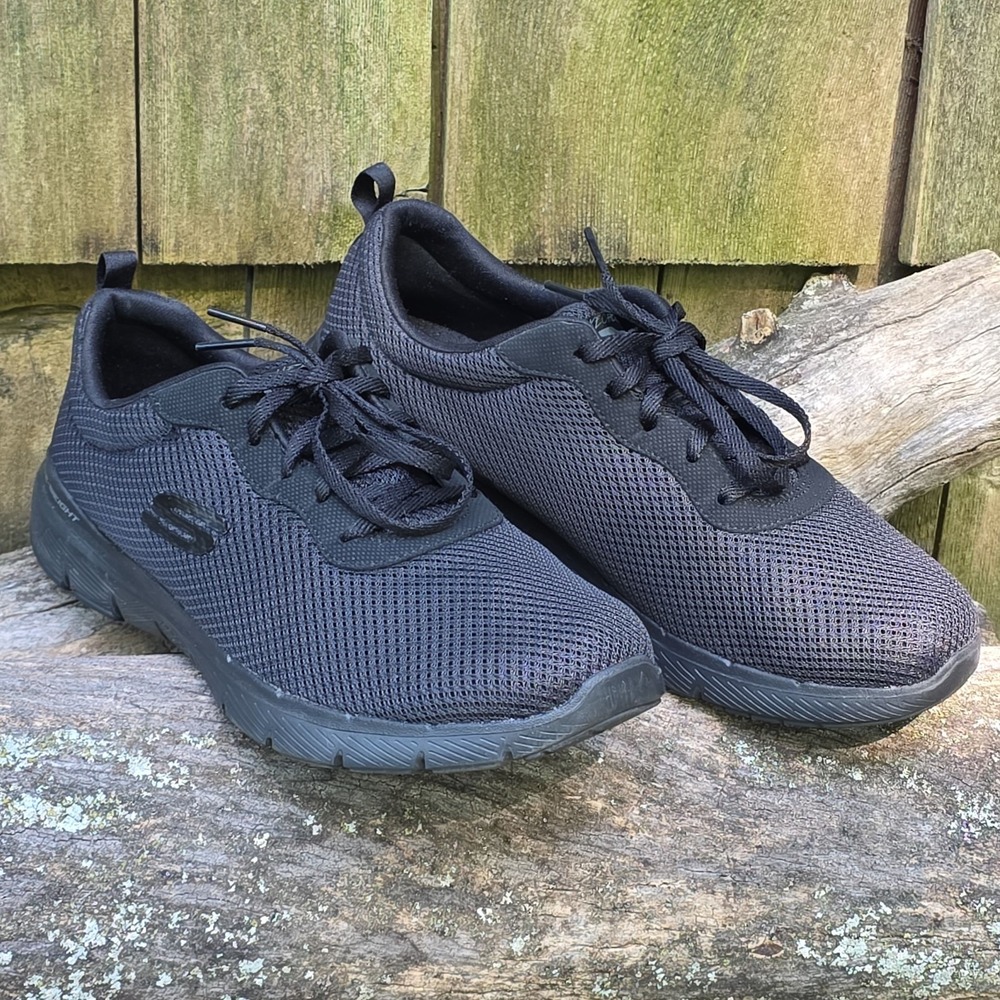 Skechers Flex Appeal Lite-weight Wide-fit US Size 9.5 13070W BBK